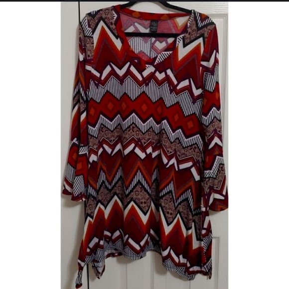 Women's Flare Bottom Tunic with Aztec Print EUC Size L X/L - Picture 1 of 7